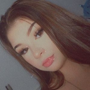 Meet your Posher, Dixie